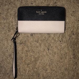 Kate Spade Wristlet Wallet